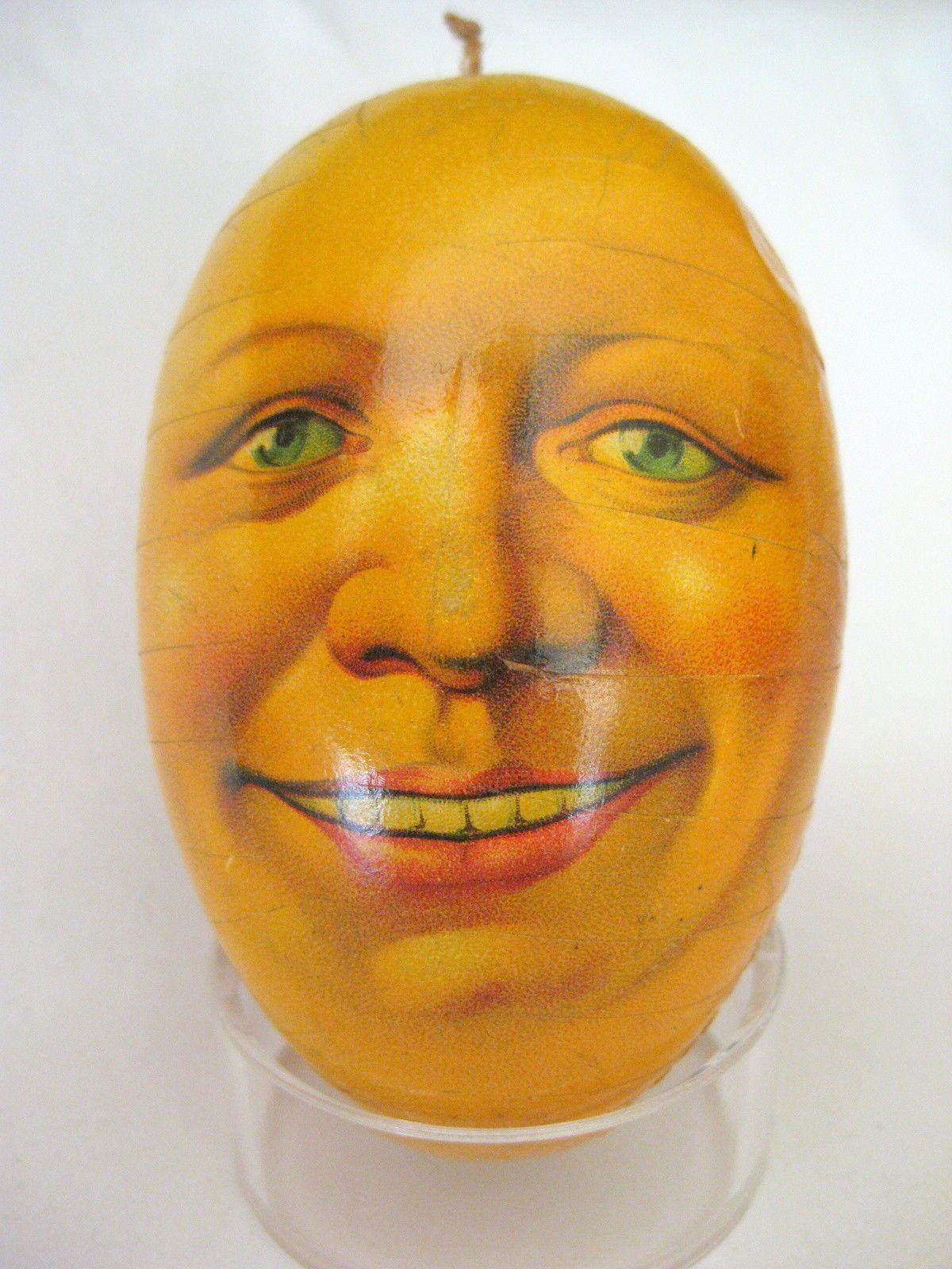 Oeufs décoratifs : les modèles les plus chers !  